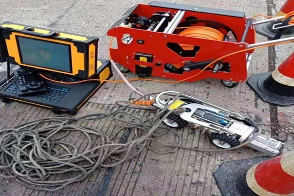 江西CCTV管道检测机器人